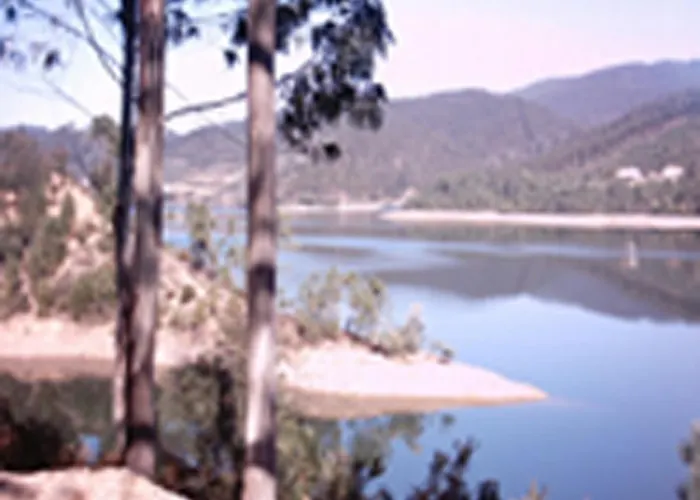 アパート Chao Da Lousa ドルネス