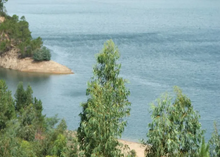 Chao Da Lousa ドルネス